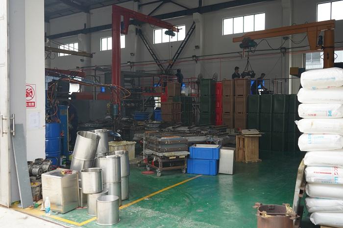 生产设备 -上海朋闻塑料制品有限公司